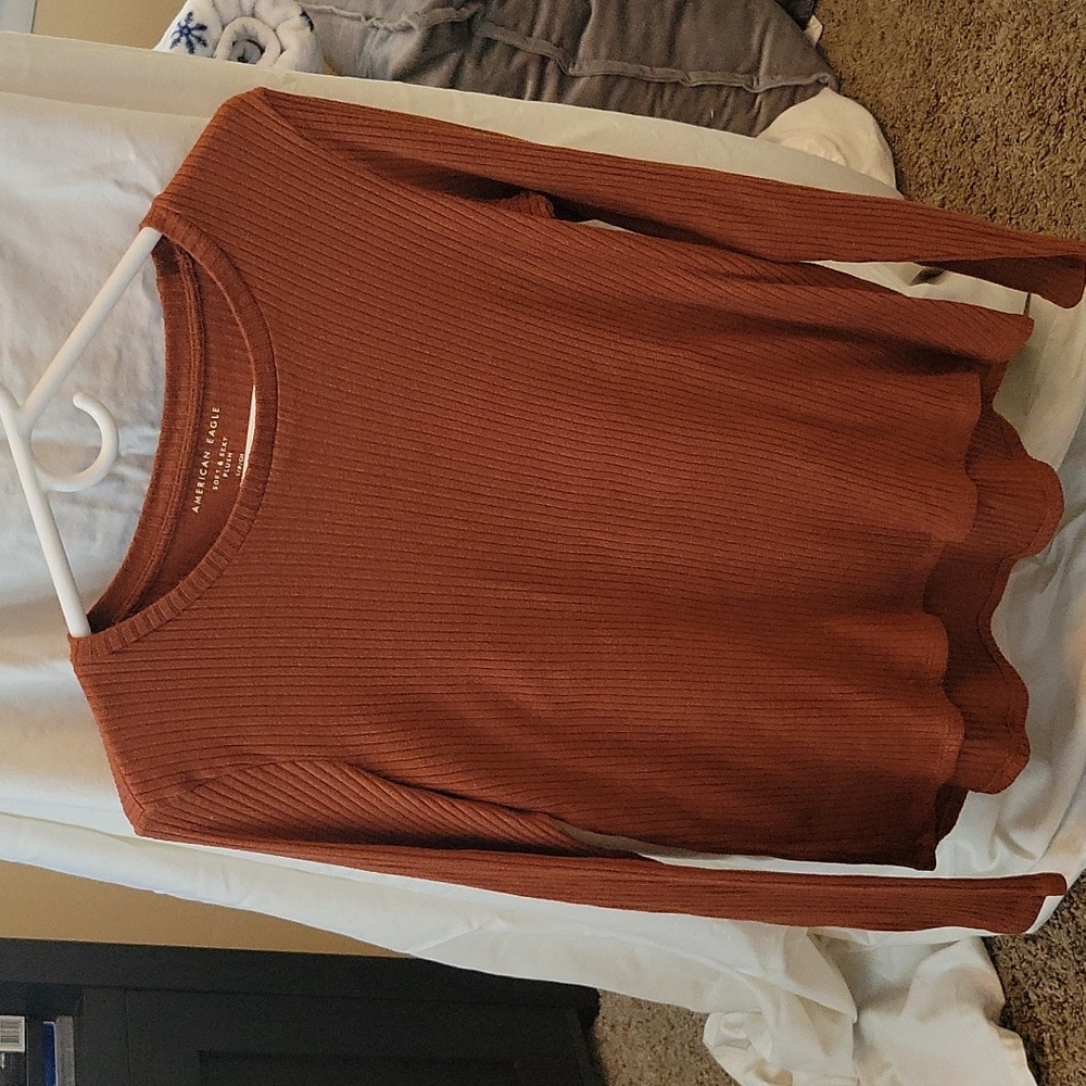 American Eagle knit top